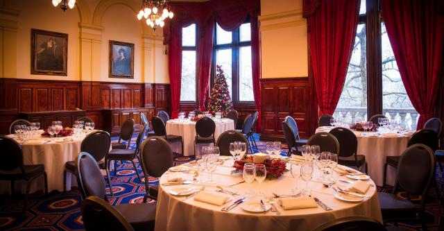 10 Best Edinburgh Christmas Party Venues to Book in 2021 - Tagvenue.com