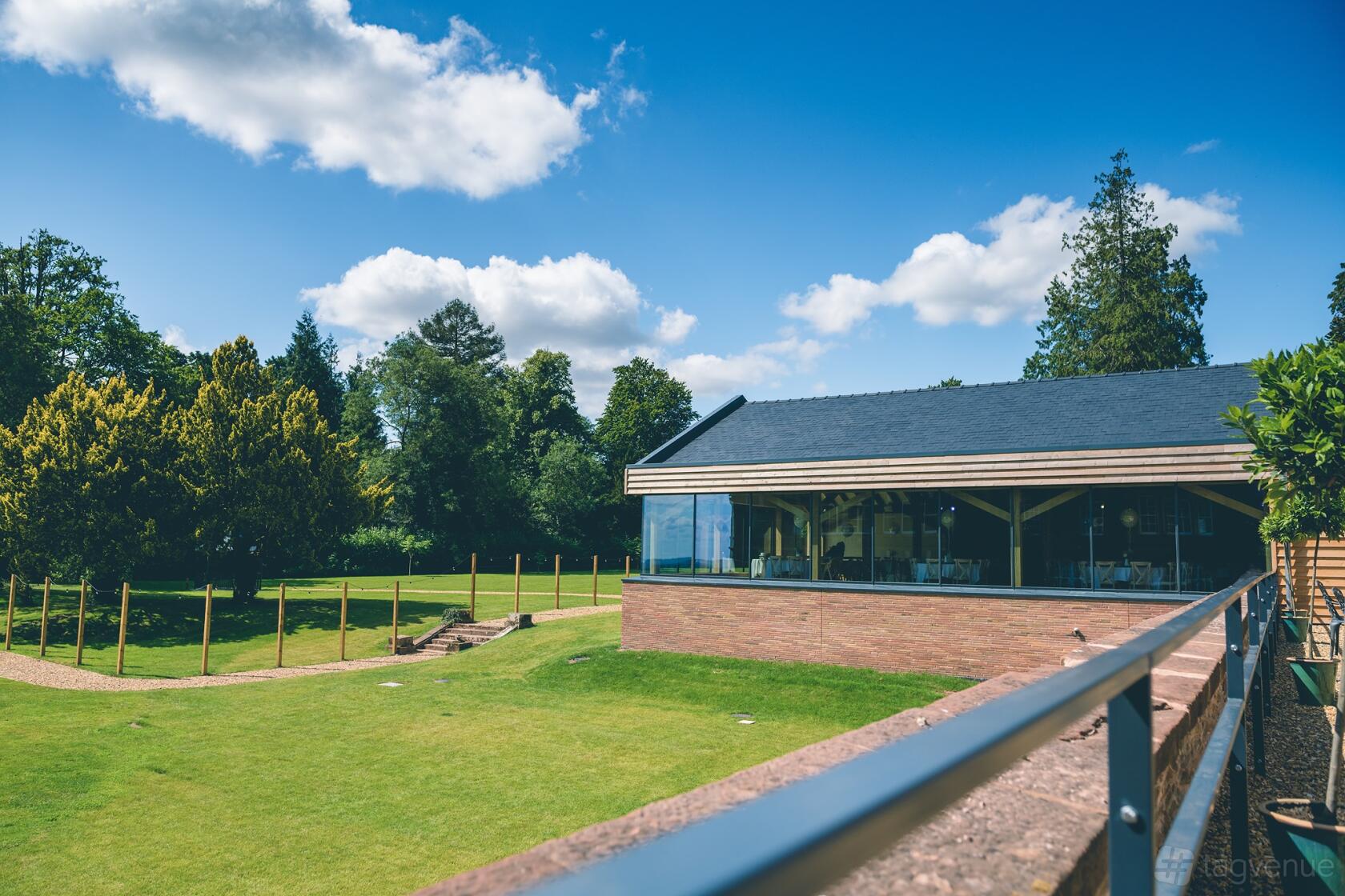 Barn Venue Bredenbury Court Barns Event Venue Hire Tagvenue com Barn Venue Bredenbury Court Barns Event Venue Hire Tagvenue com