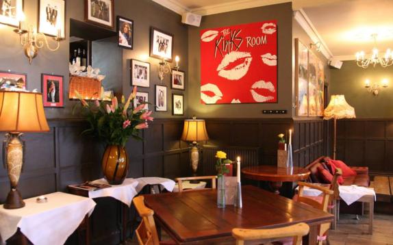 Kinks Room at Clissold Arms #3