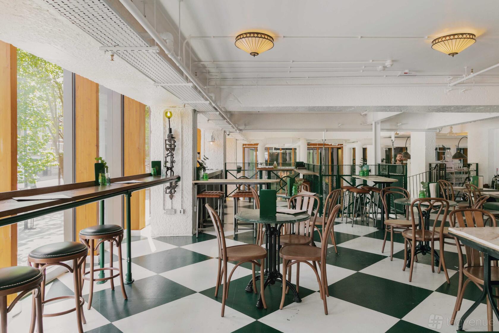 Book street level at serata hall. a london venue for hire – headbox The Gallery - Serata Hall - Event Venue Hire - Tagvenue.com