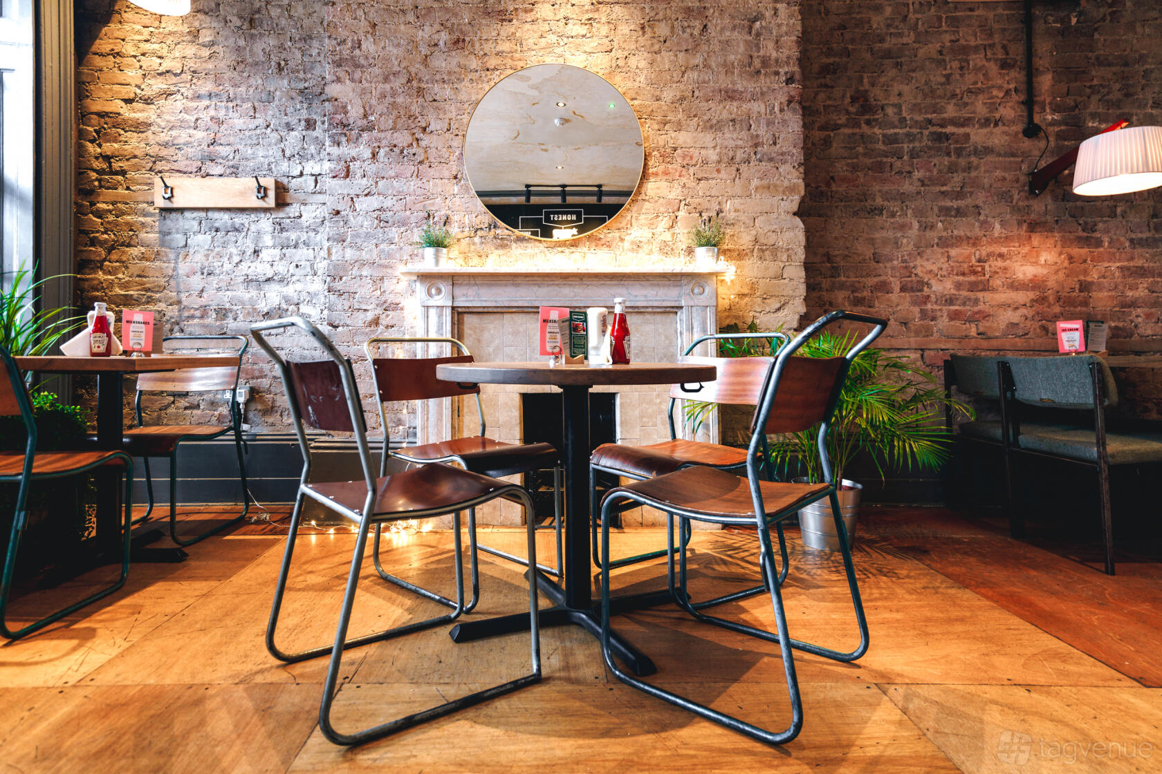 Upstairs Room - Honest Burgers Greenwhich - Event Venue Hire - Tagvenue.com