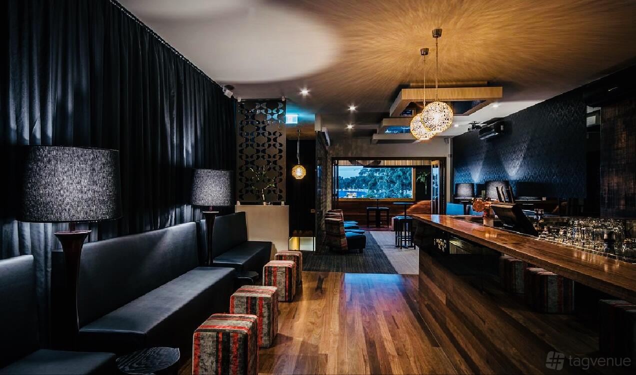 Bar upstairs tagvenue Upstairs Bar - Montania Cafe Bar and Restaurant - Event Venue Hire