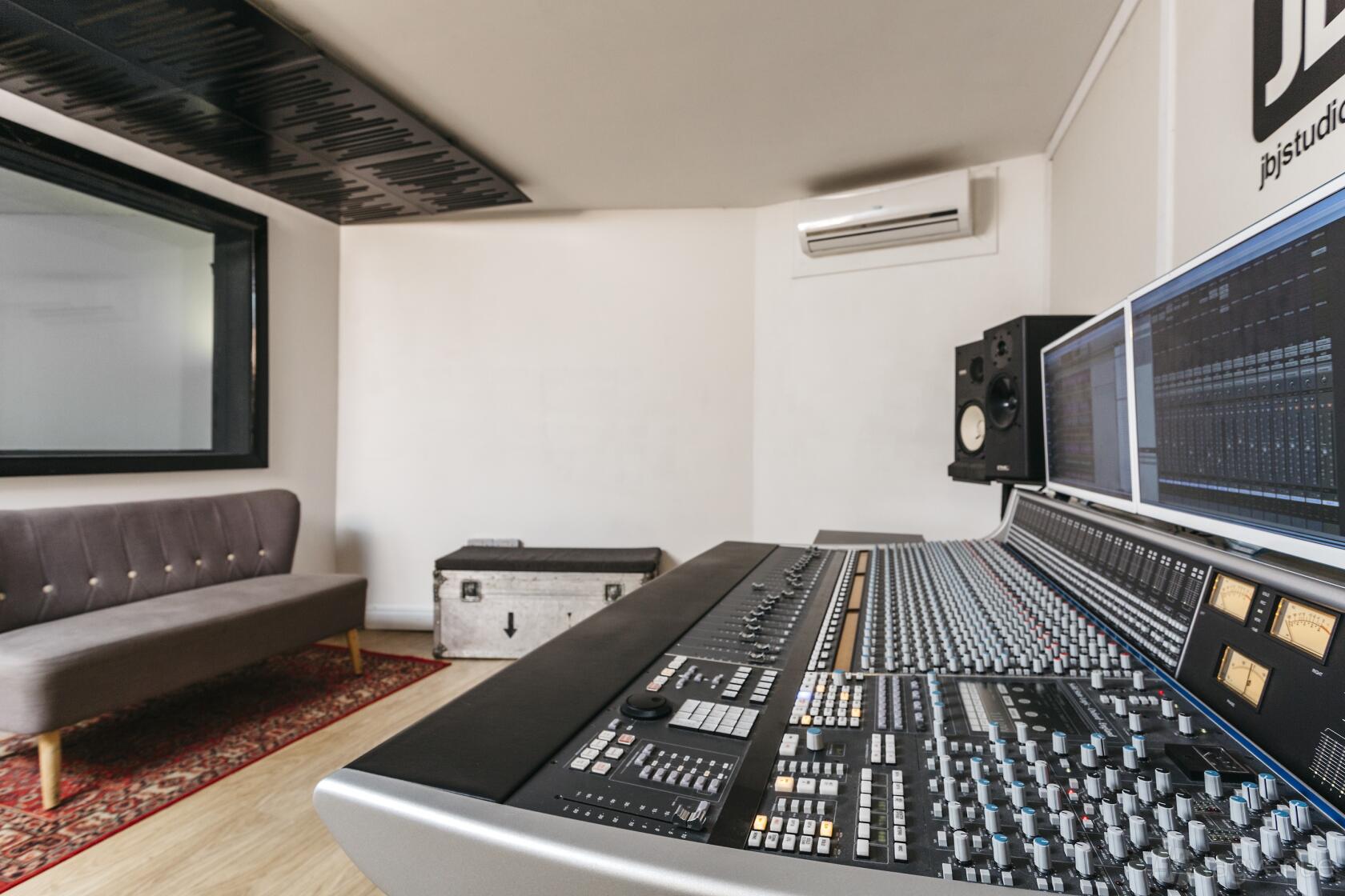 Whole Studio - JBJ Recording Studio - Event Venue Hire - Tagvenue.com