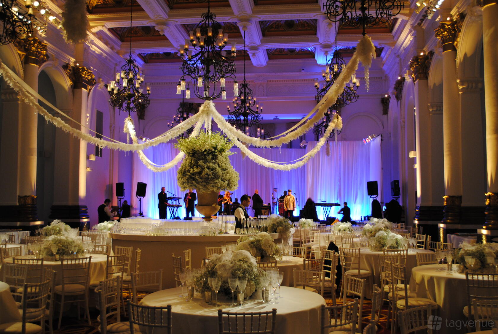 Classic event guide. Банкетный зал на выпускной. Свадебные Hall. Wedding event Hall. Банкет Холл Астана Тюмень.