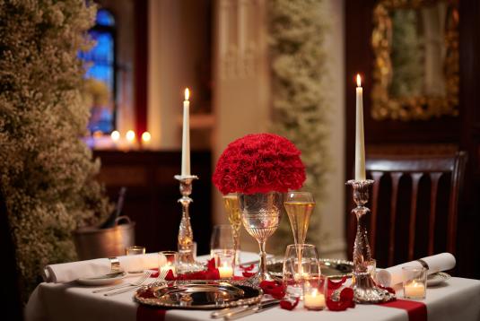 Top 10 No Corkage Wedding Venues For Hire In London Tagvenue The Oratory At Milestone Hotel And Residences 1