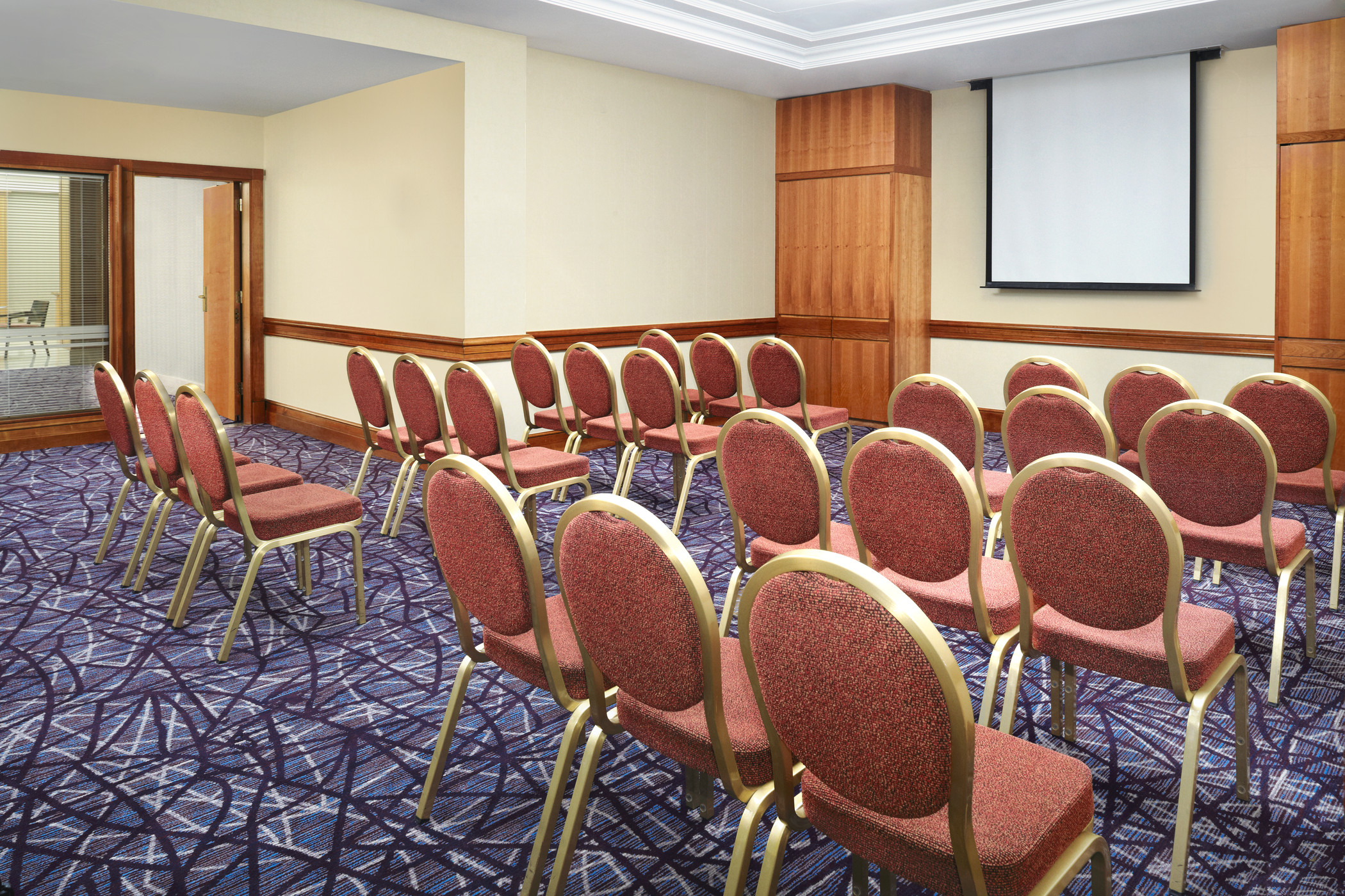 Tokyo Room - Sheraton Skyline Hotel London Heathrow - Event Venue Hire ...