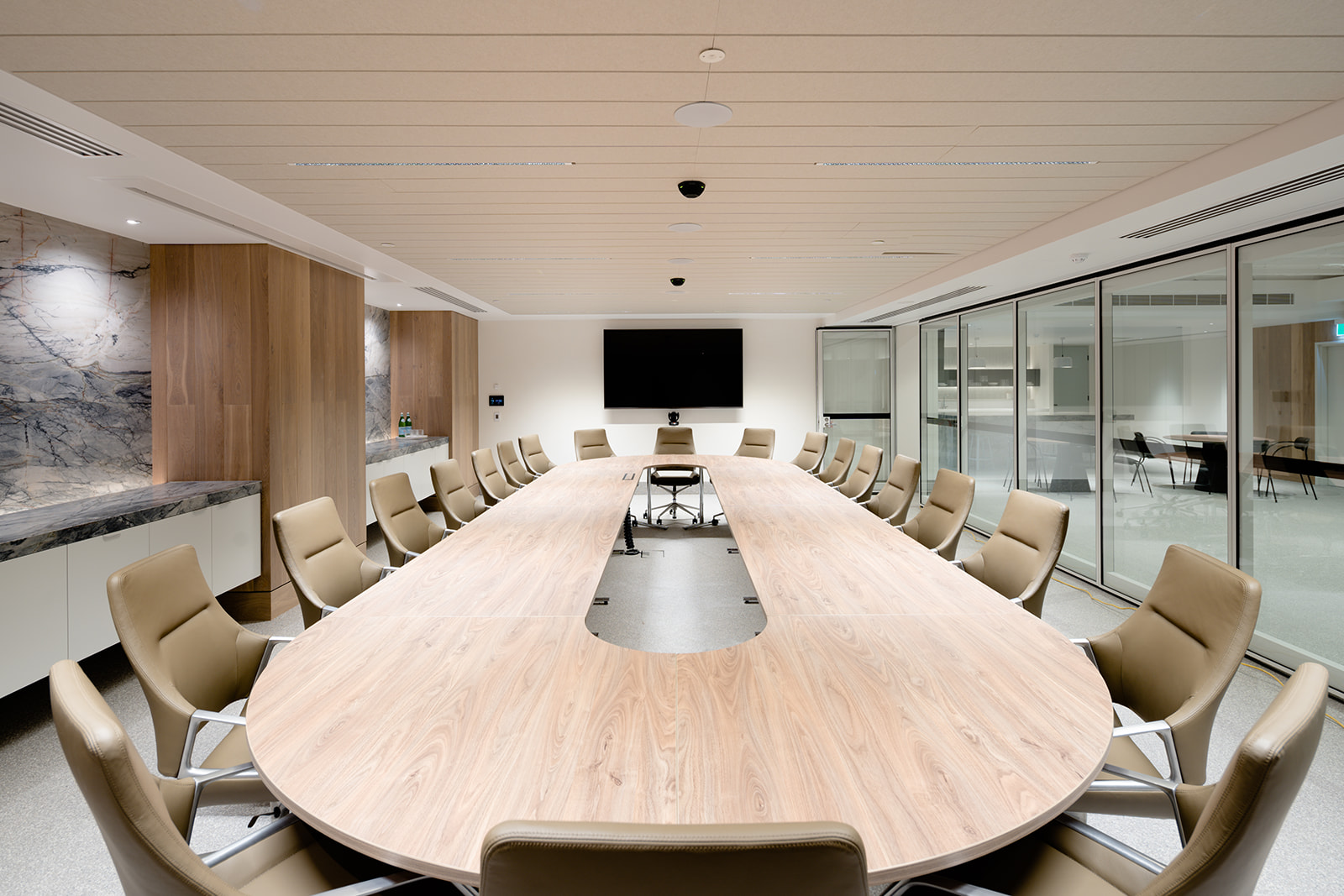 conference-room-centred-event-venue-hire-tagvenue